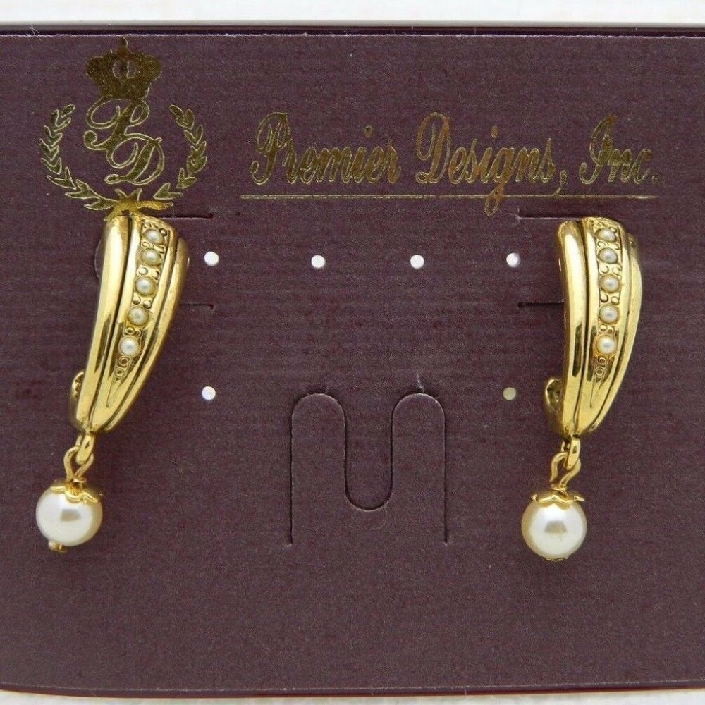 Premier Designs Expression Gold Tone Faux Pearl